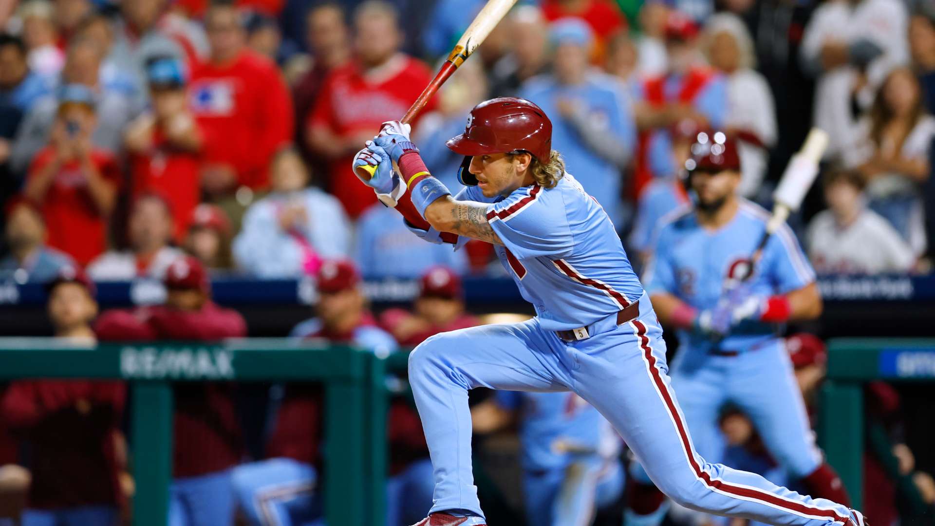 需积极拓展 需积极拓展